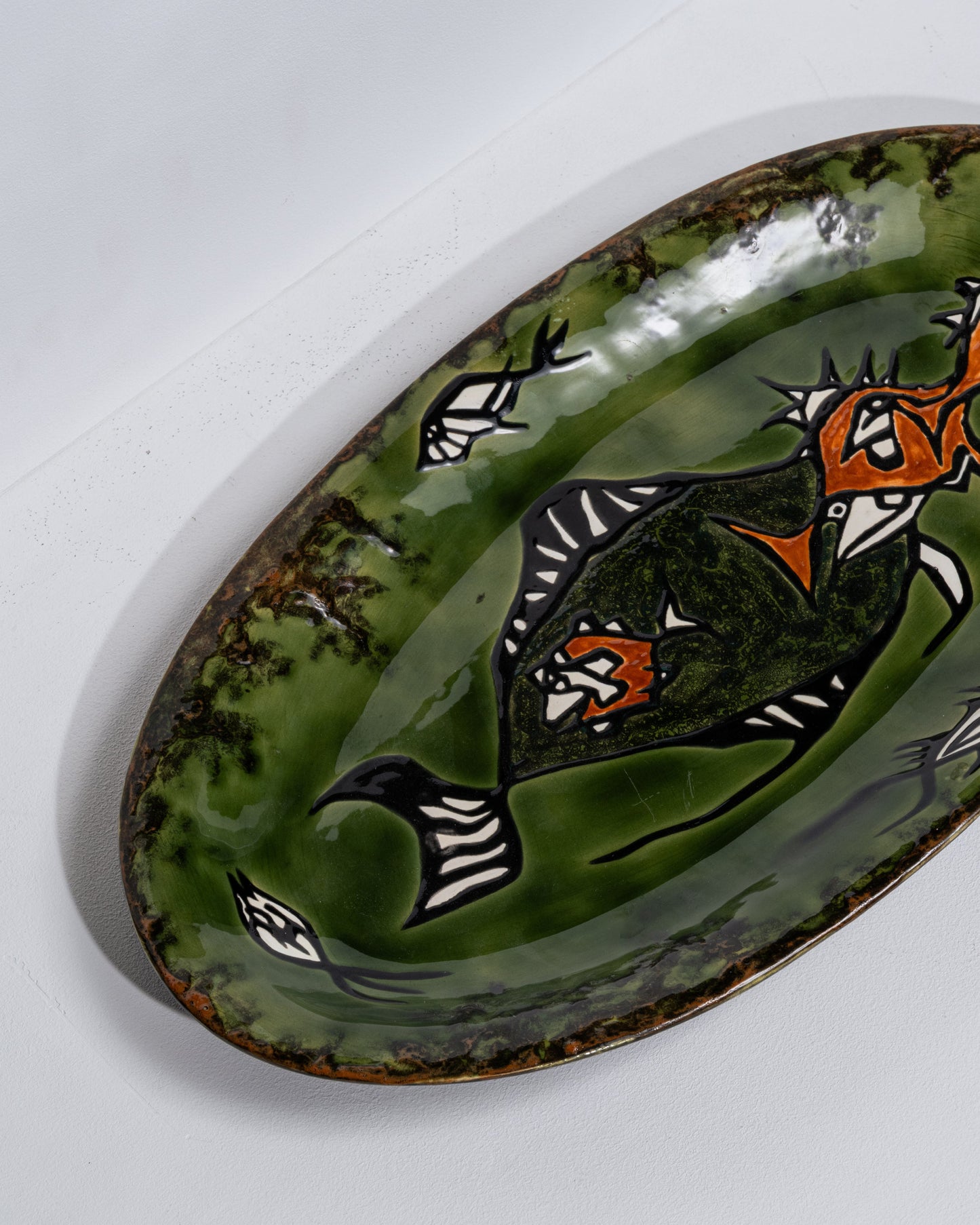 PLAT EN CÉRAMIQUE ÉMAILLÉE, JEAN LURCAT, 1960s