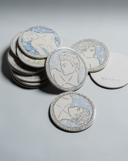 DESSOUS DE VERRE BLANC ARTISANAL EN CÉRAMIQUE, ELDAROV.T