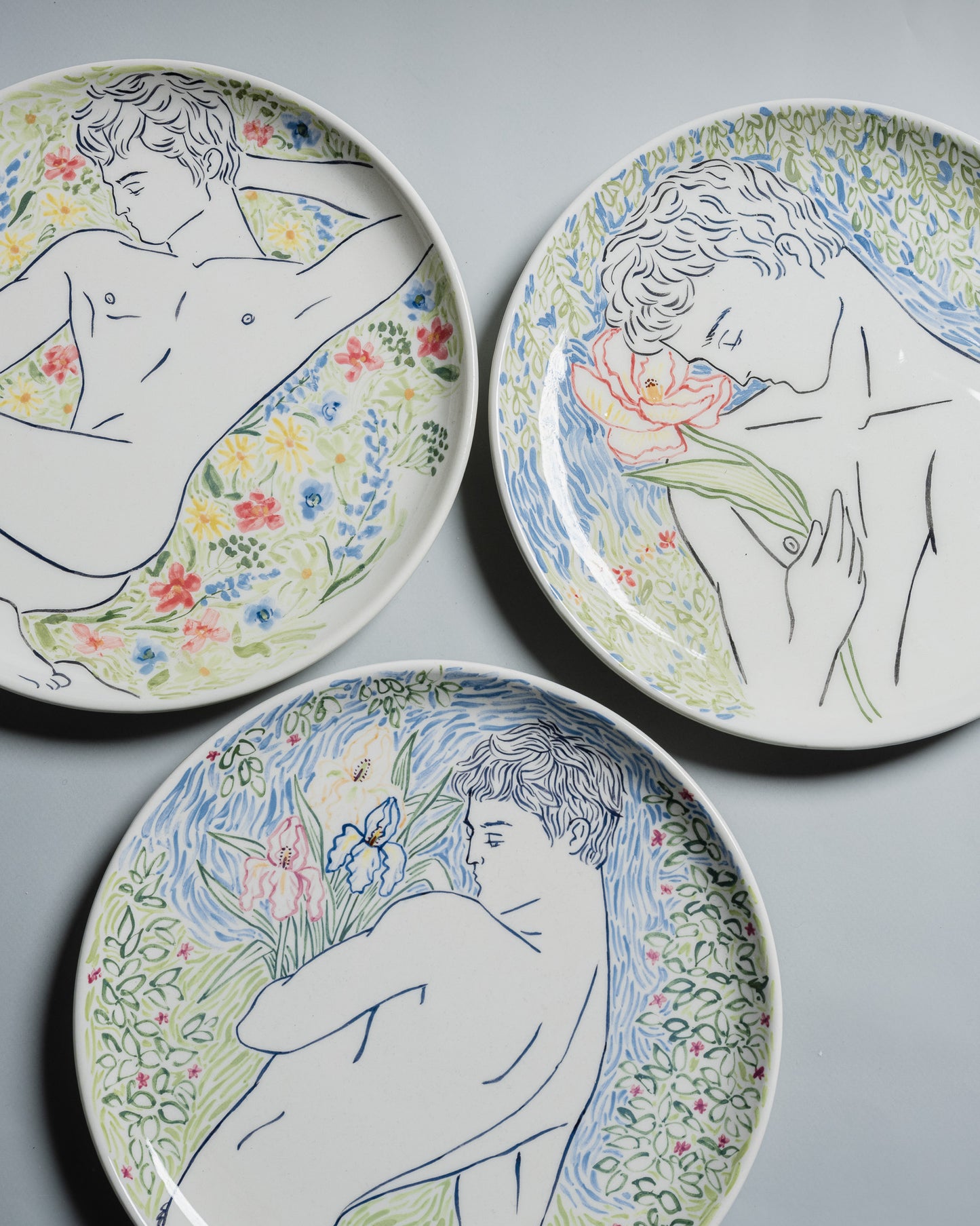 HANDCRAFTED CERAMIC PLATE, ELDAROV.T