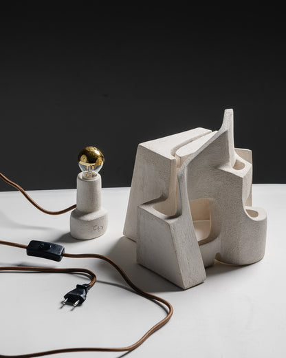 LAMPE DE TABLE EN CÉRAMIQUE