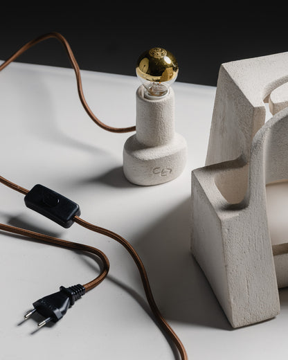 LAMPE DE TABLE EN CÉRAMIQUE