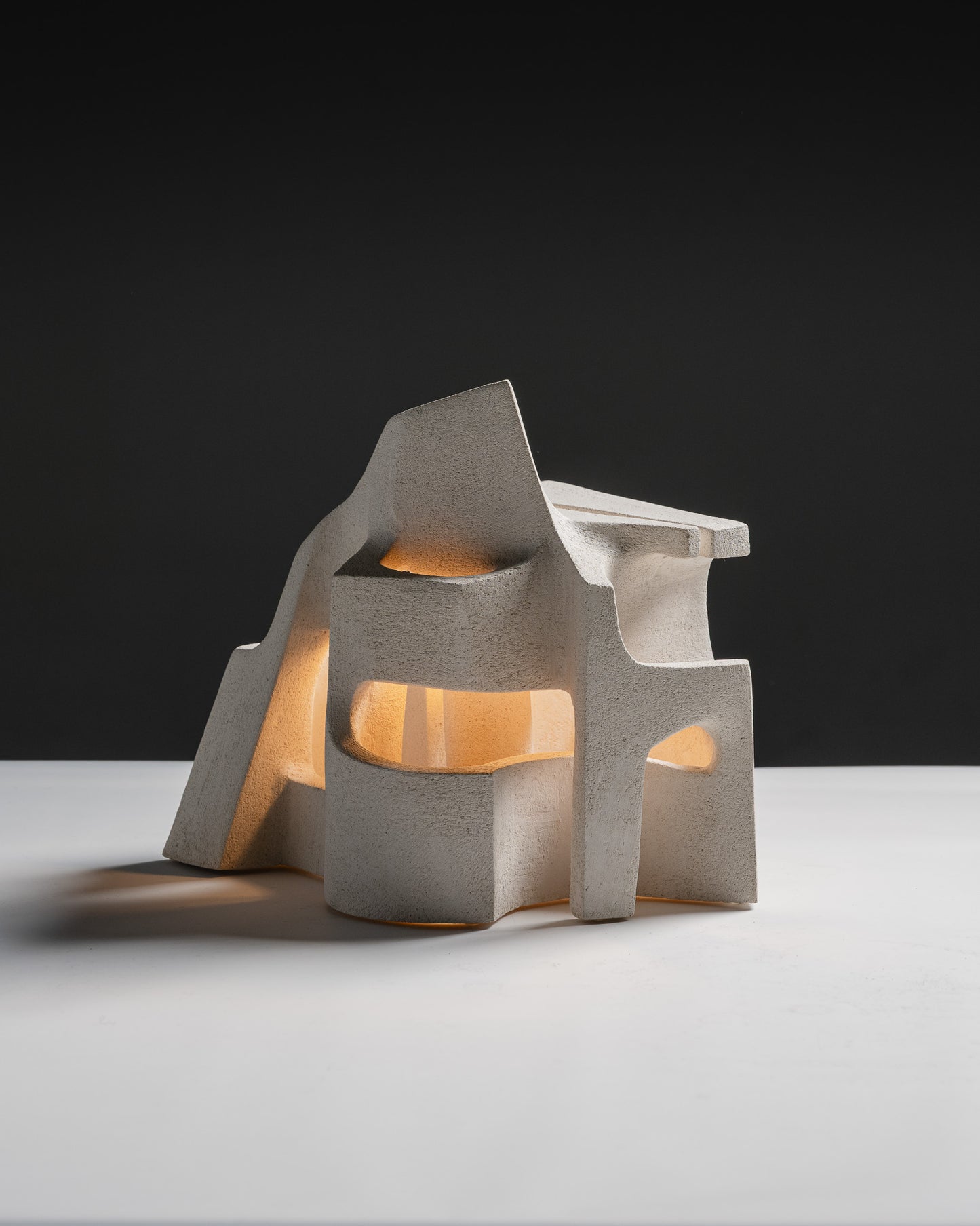 LAMPE DE TABLE EN CÉRAMIQUE