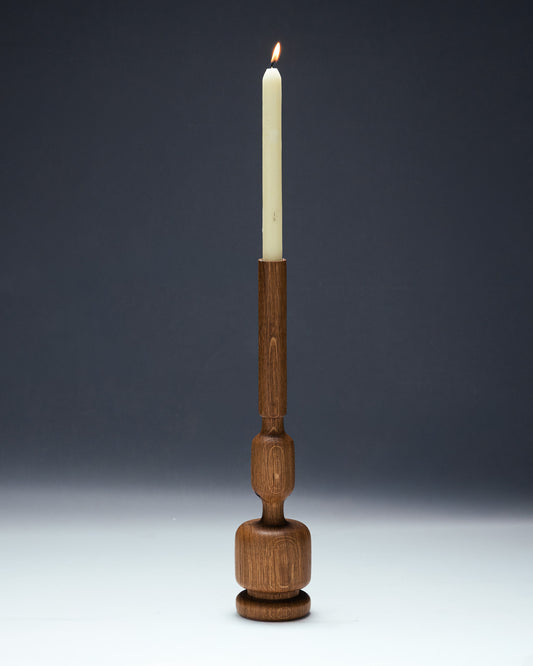 OAK CANDLE HOLDER