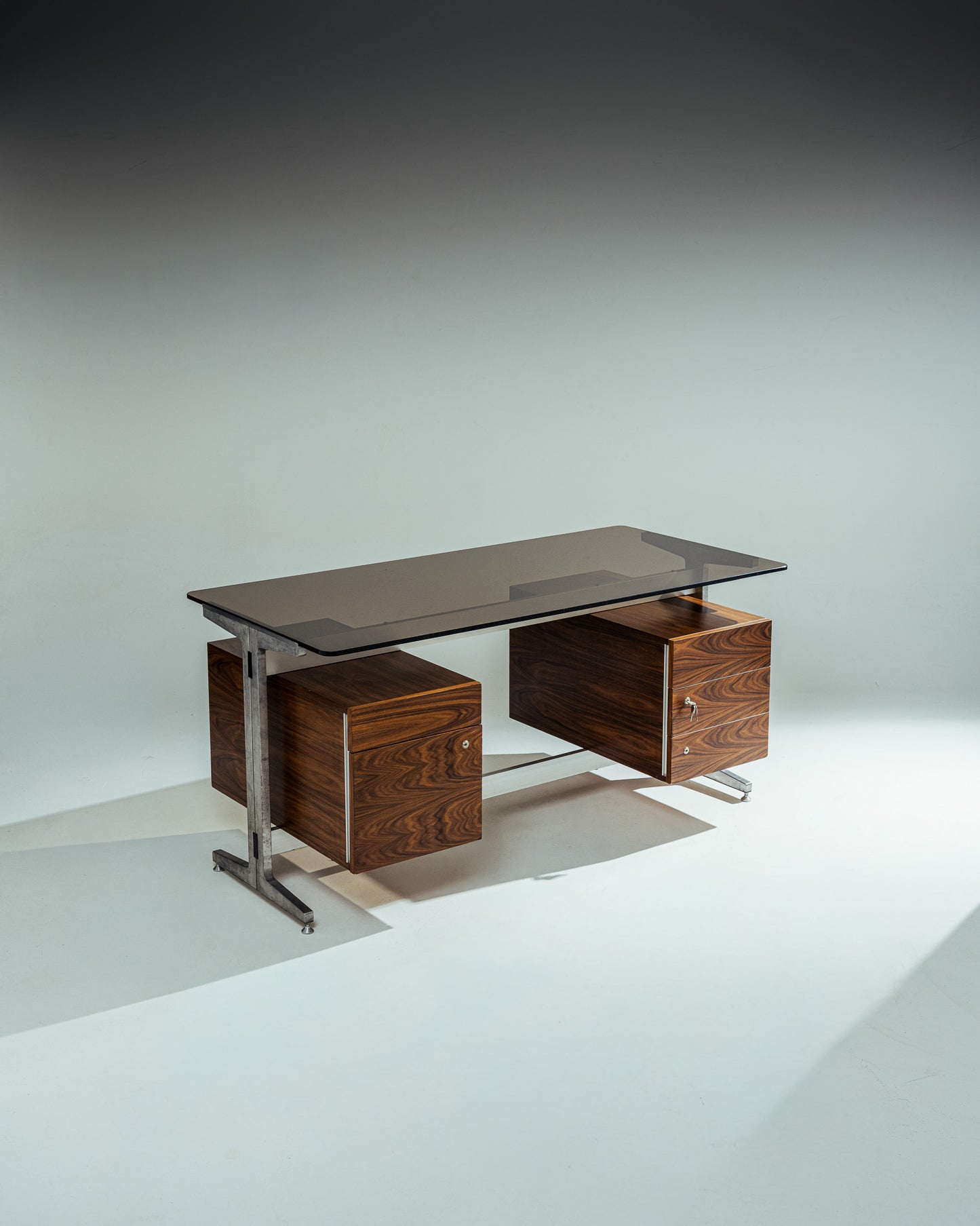 BUREAU EN PALISSANDRE, ÉTIENNE FERMIGIER, 1970s