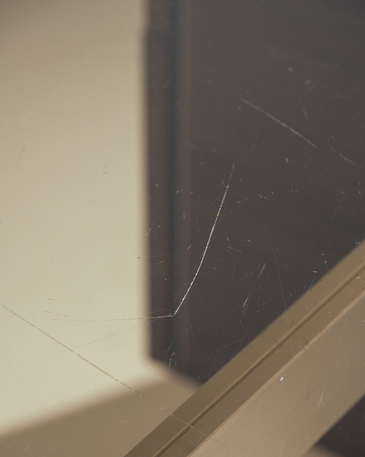 BUREAU EN PALISSANDRE, ÉTIENNE FERMIGIER, 1970s