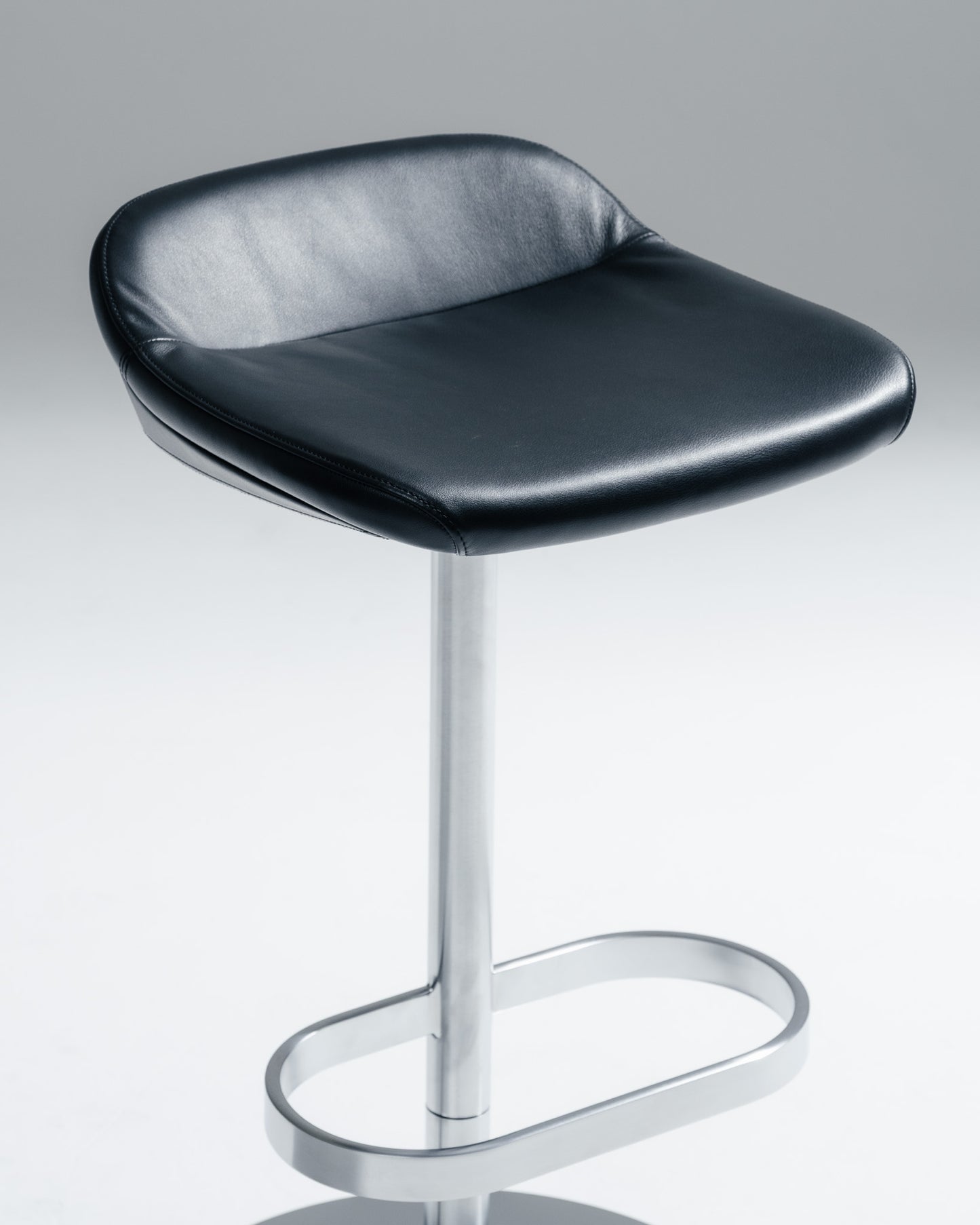 'TURTLE' STOOL, PEARSON LLOYD, WALTER KNOLL