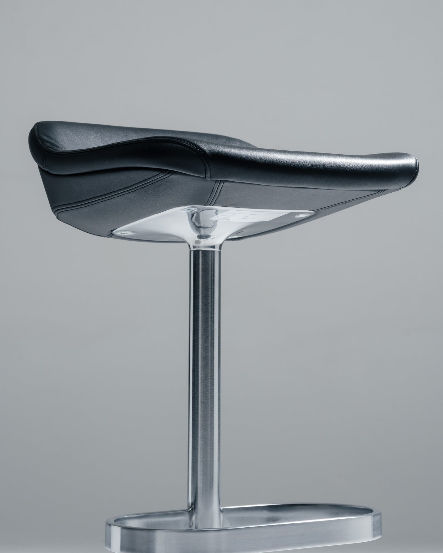 'TURTLE' STOOL, PEARSON LLOYD, WALTER KNOLL