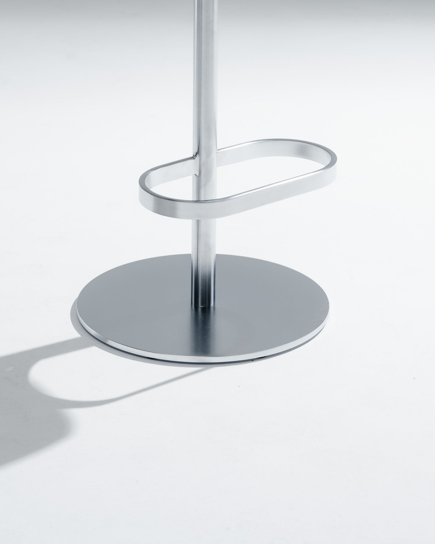 'TURTLE' STOOL, PEARSON LLOYD, WALTER KNOLL