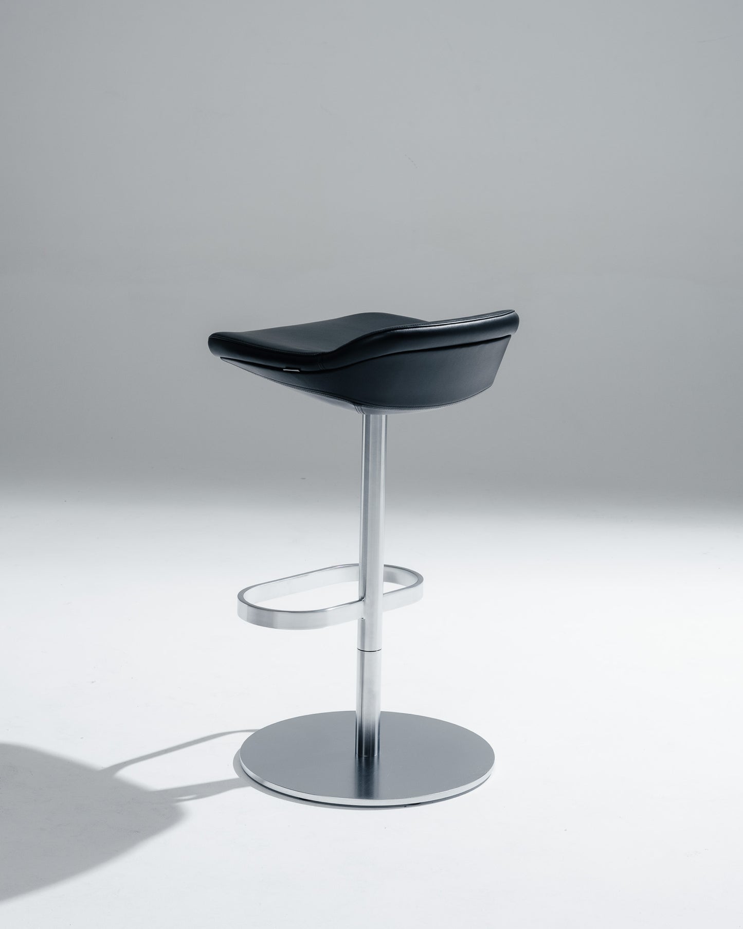 'TURTLE' STOOL, PEARSON LLOYD, WALTER KNOLL