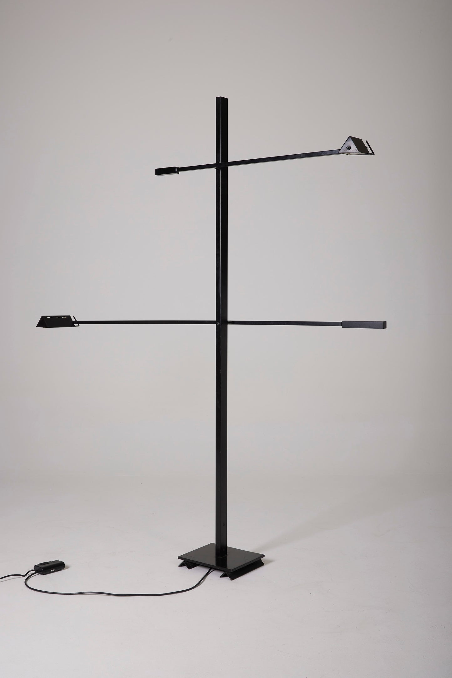 MICHEL SÉNÉ BLACK METAL FLOOR LAMP, 1970s