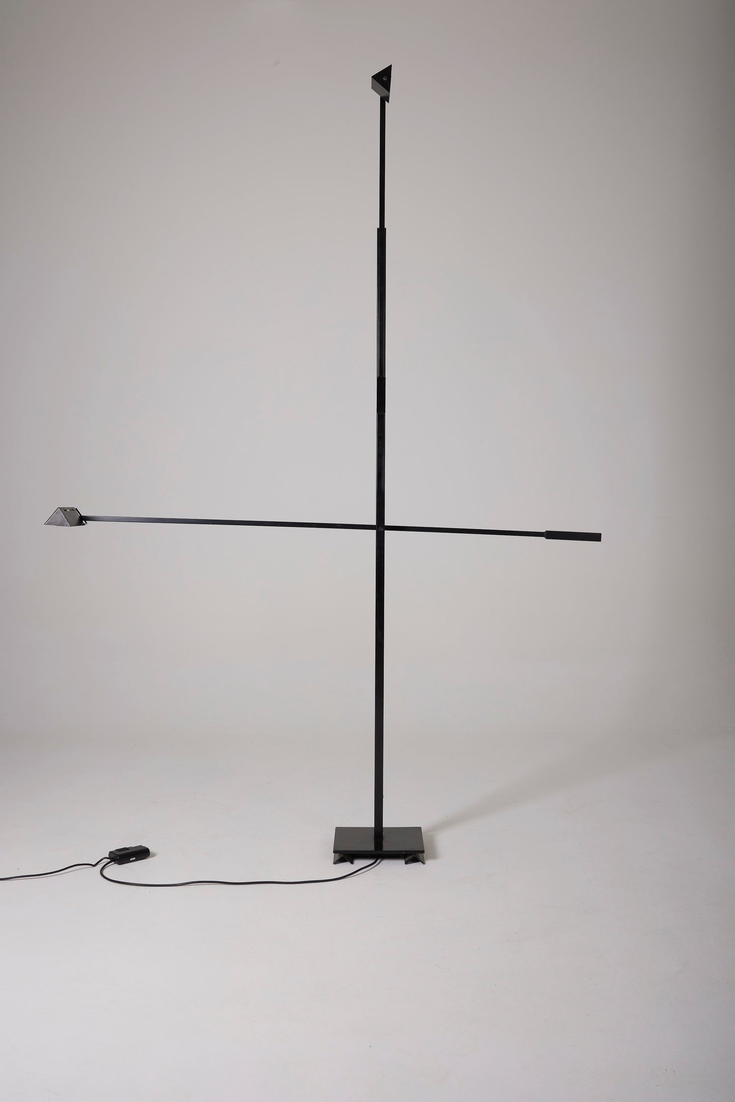 MICHEL SÉNÉ BLACK METAL FLOOR LAMP, 1970s