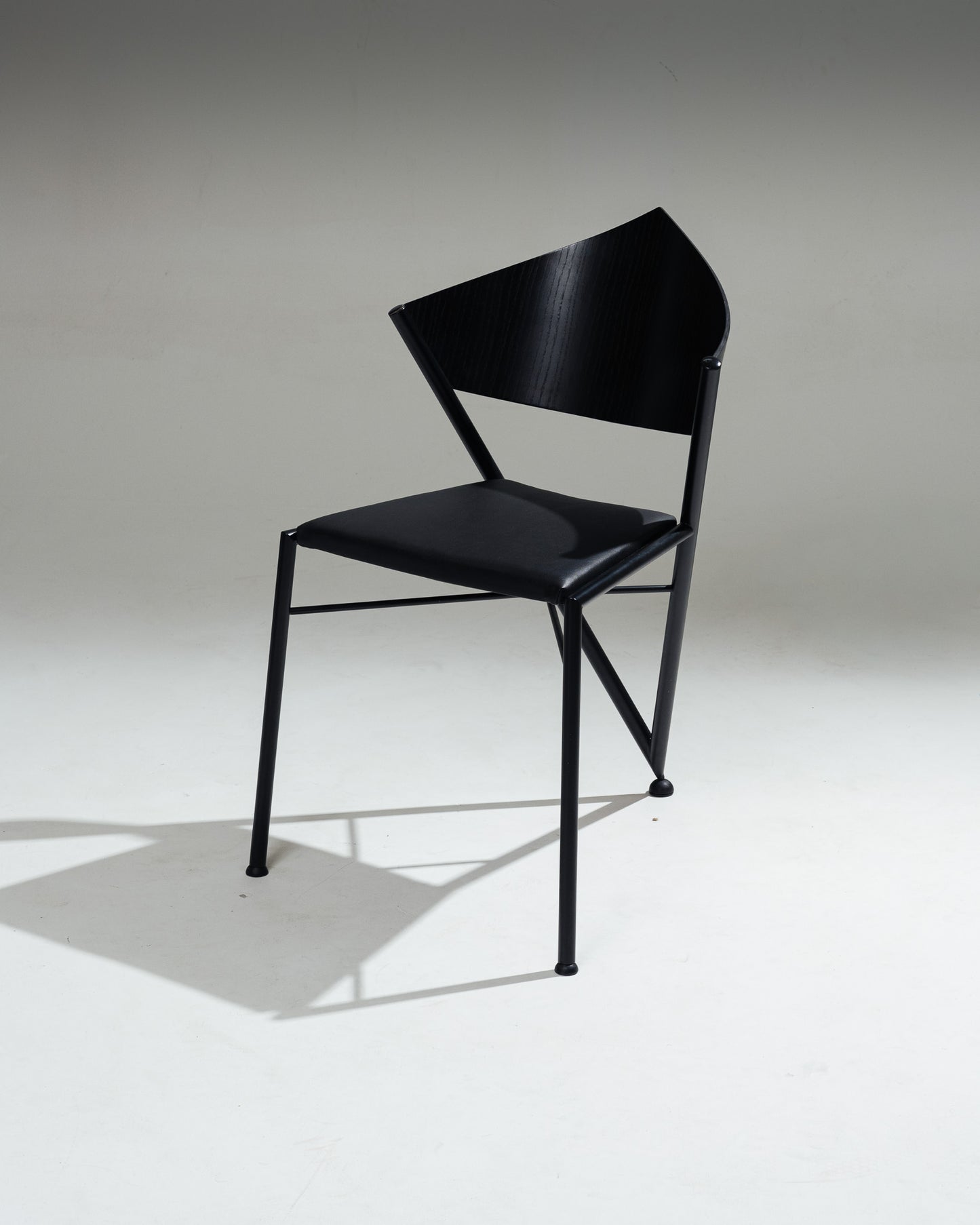 SET OF 4 POSTMODERN 'D-TEC' CHAIRS, VICTORY, 1980s