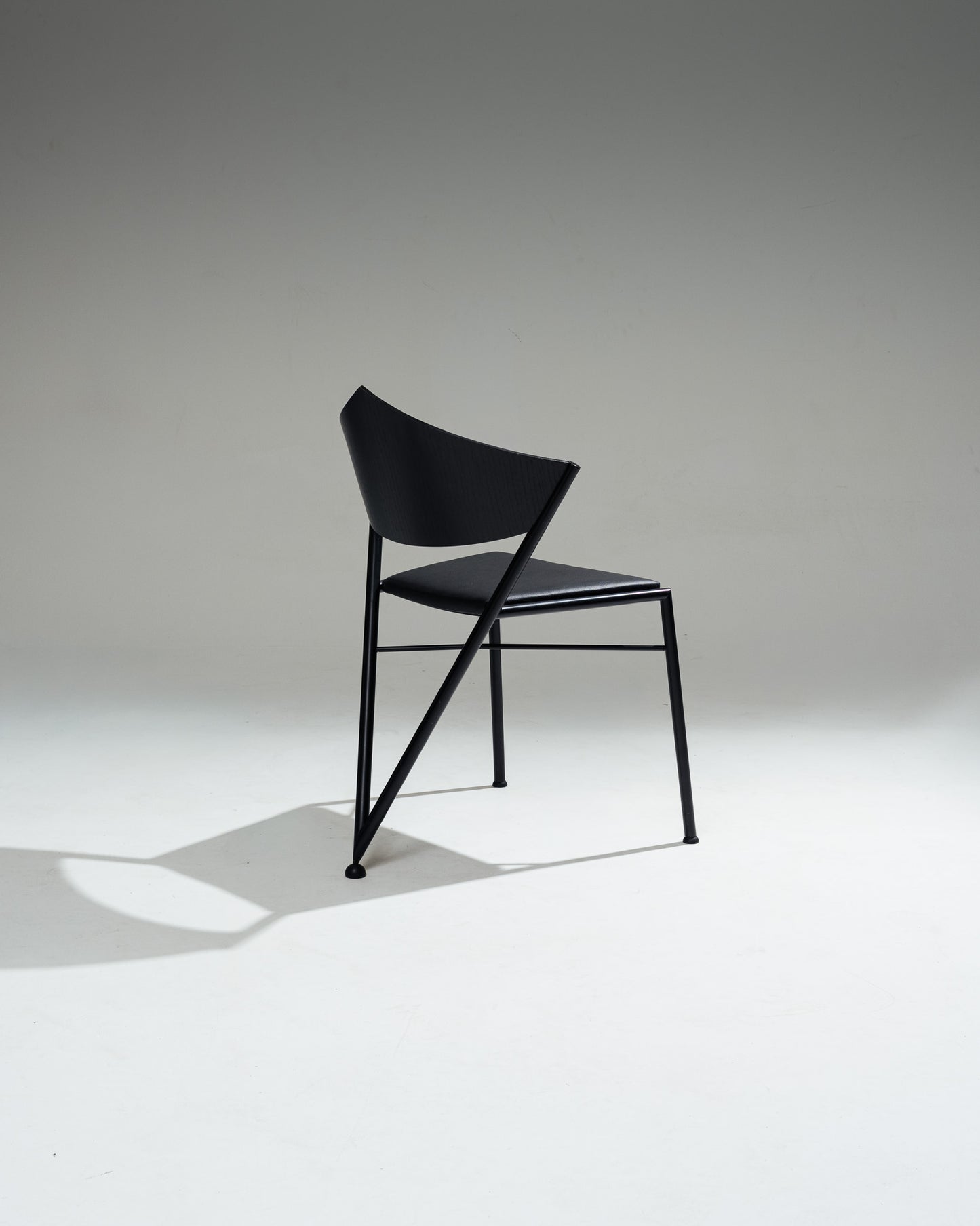 SET OF 4 POSTMODERN 'D-TEC' CHAIRS, VICTORY, 1980s