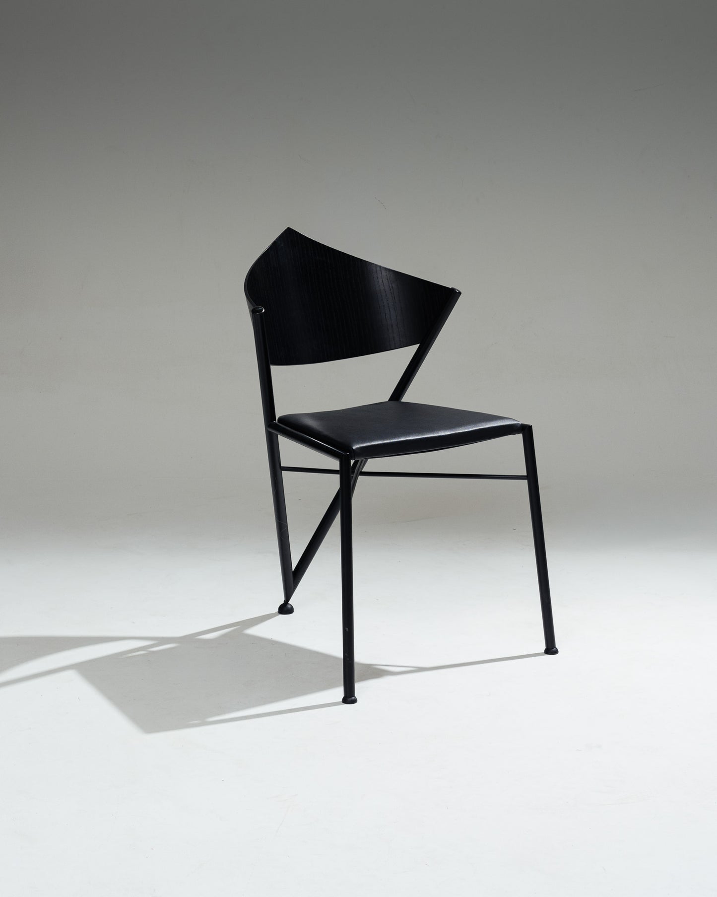 SET OF 4 POSTMODERN 'D-TEC' CHAIRS, VICTORY, 1980s