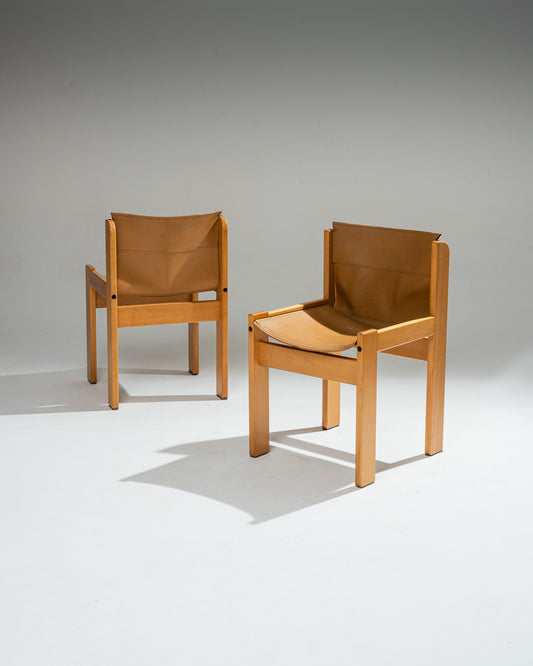 PAIRE DE CHAISES EN CUIR DE SELLE ET BOIS DE HÊTRE, IBISCO SEDIE, 1970s
