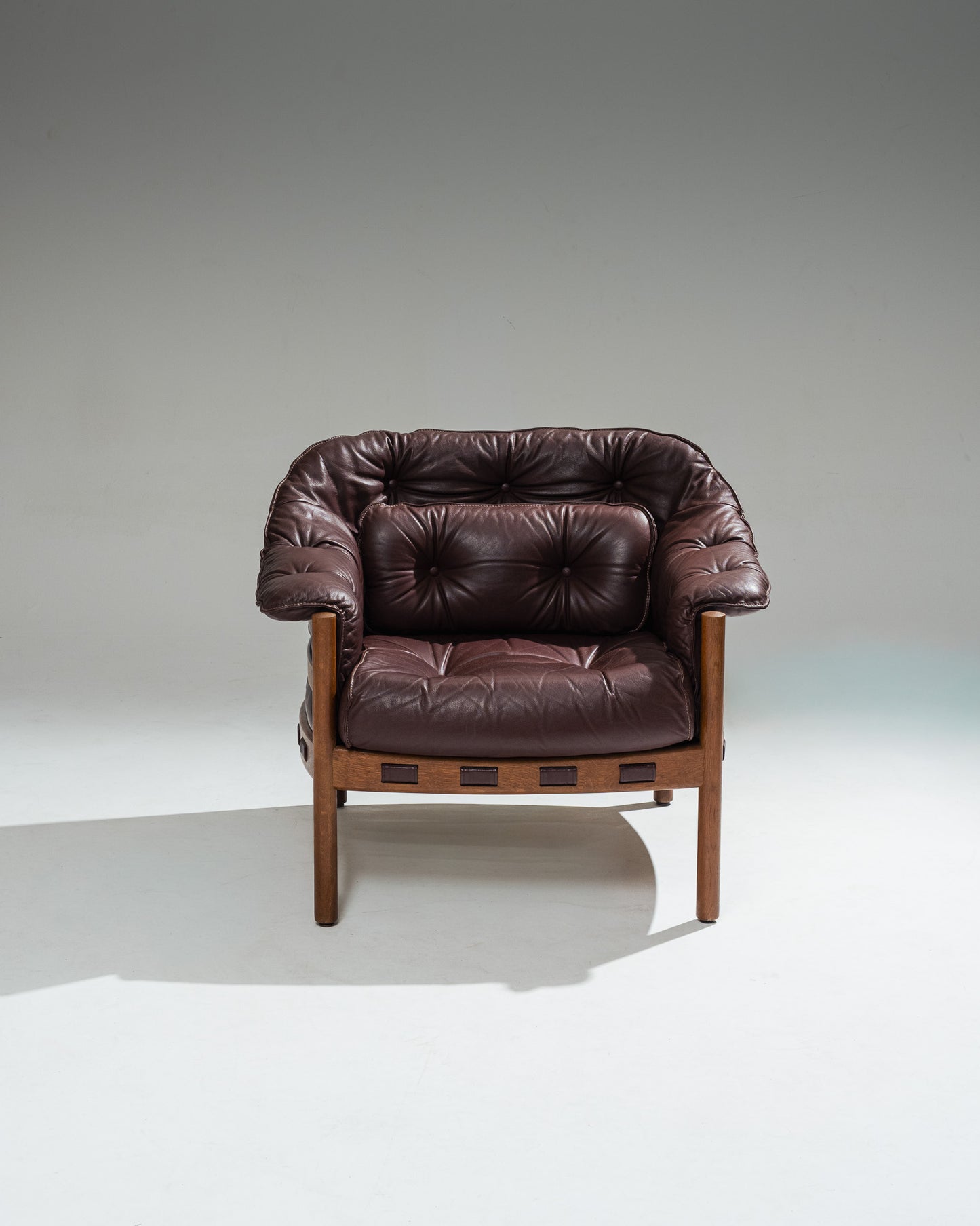 '925' LEATHER AND WOOD ARMCHAIR, ARNE NORELL, COJA CULEMBORG, 1960s
