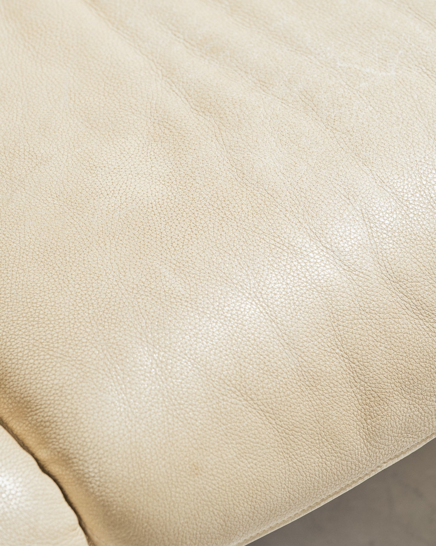 'DS 2011' LEATHER SOFA, DE SEDE, 1980s