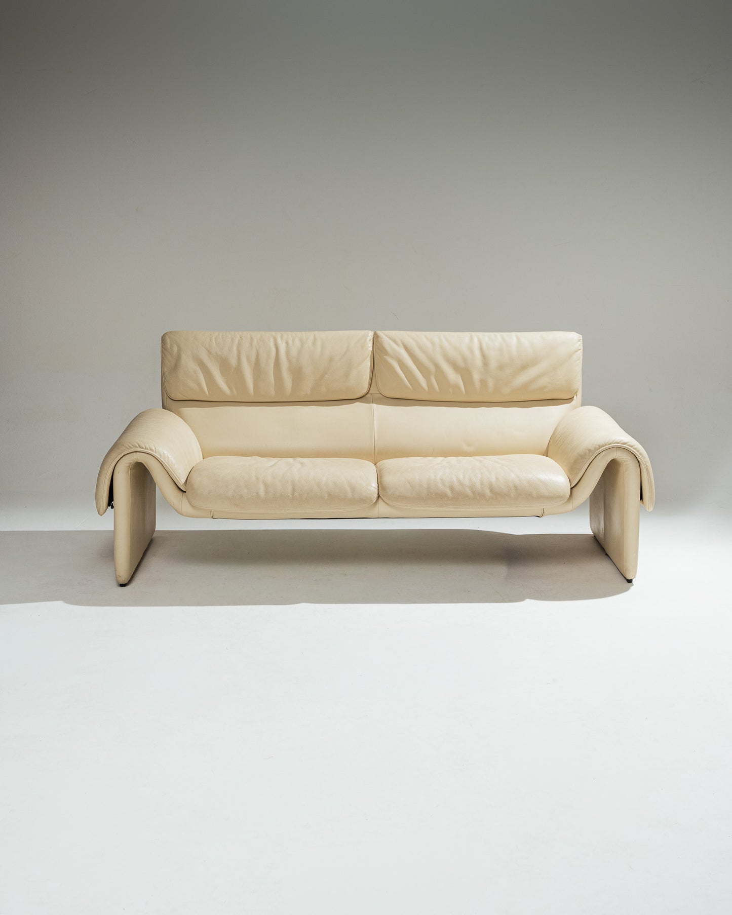 'DS 2011' LEATHER SOFA, DE SEDE, 1980s