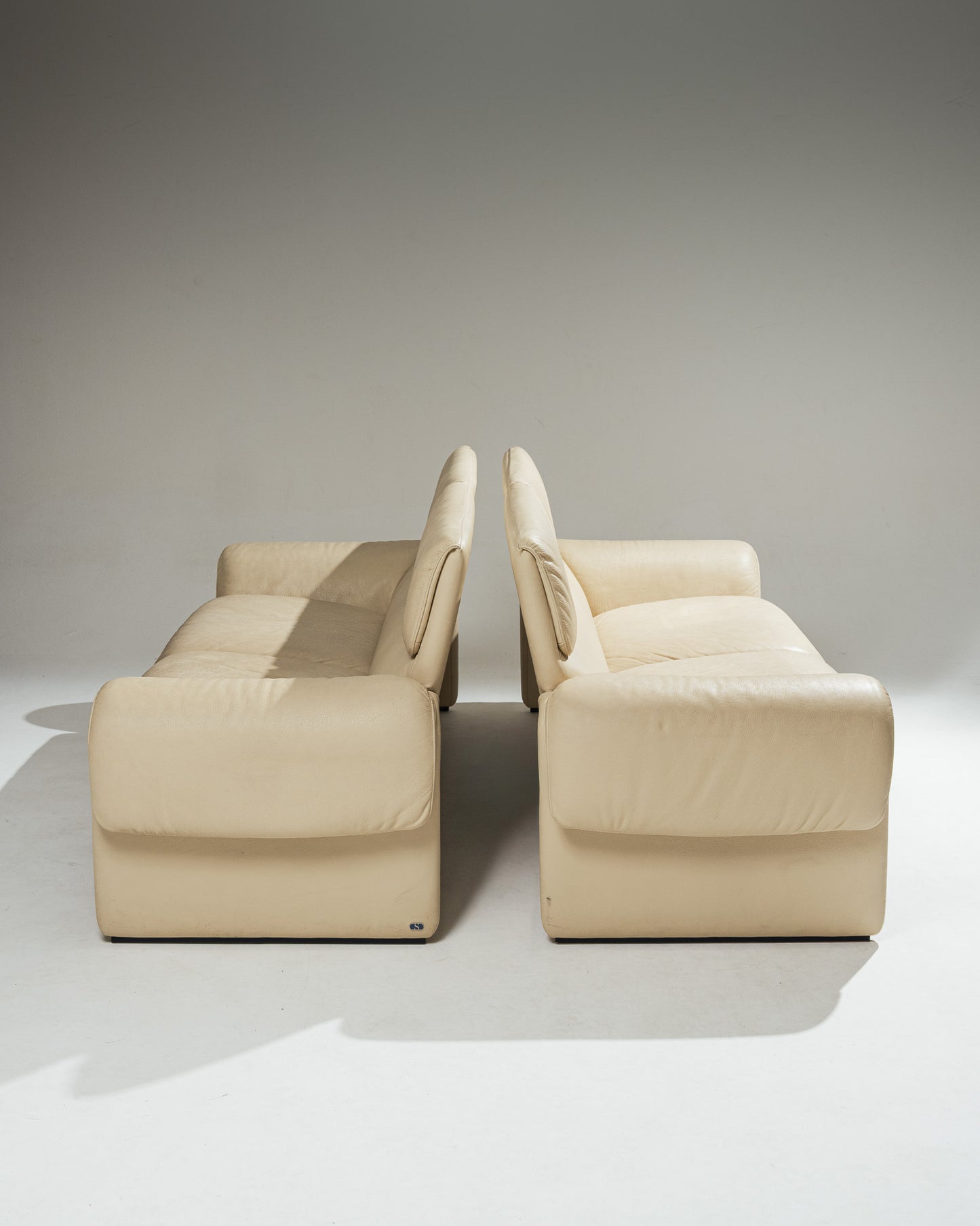 'DS 2011' LEATHER SOFA, DE SEDE, 1980s
