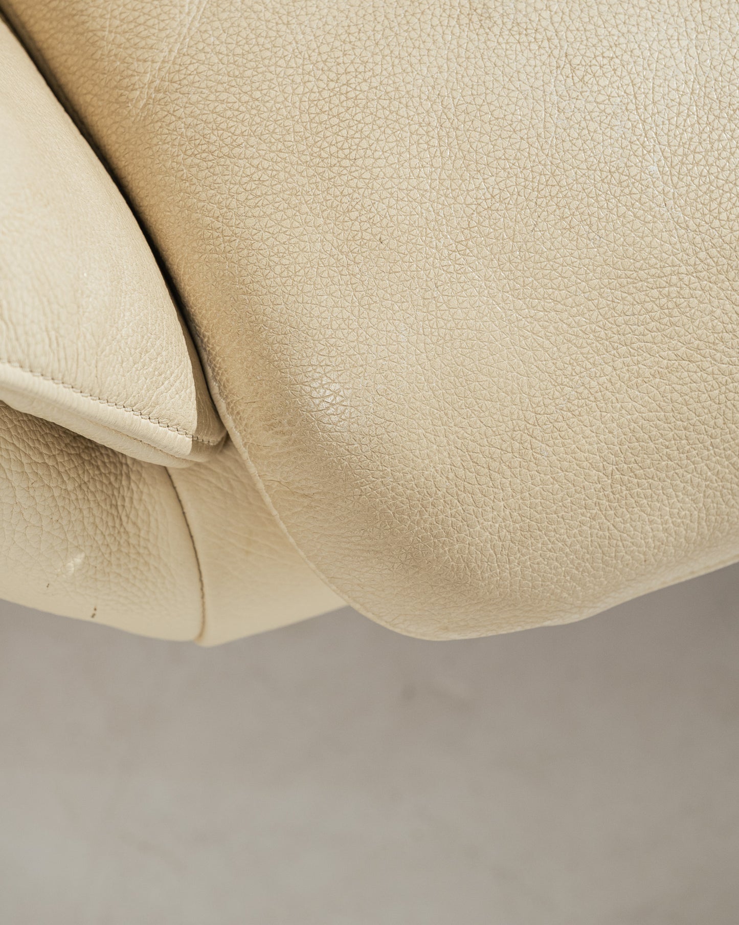 'DS 2011' LEATHER SOFA, DE SEDE, 1980s