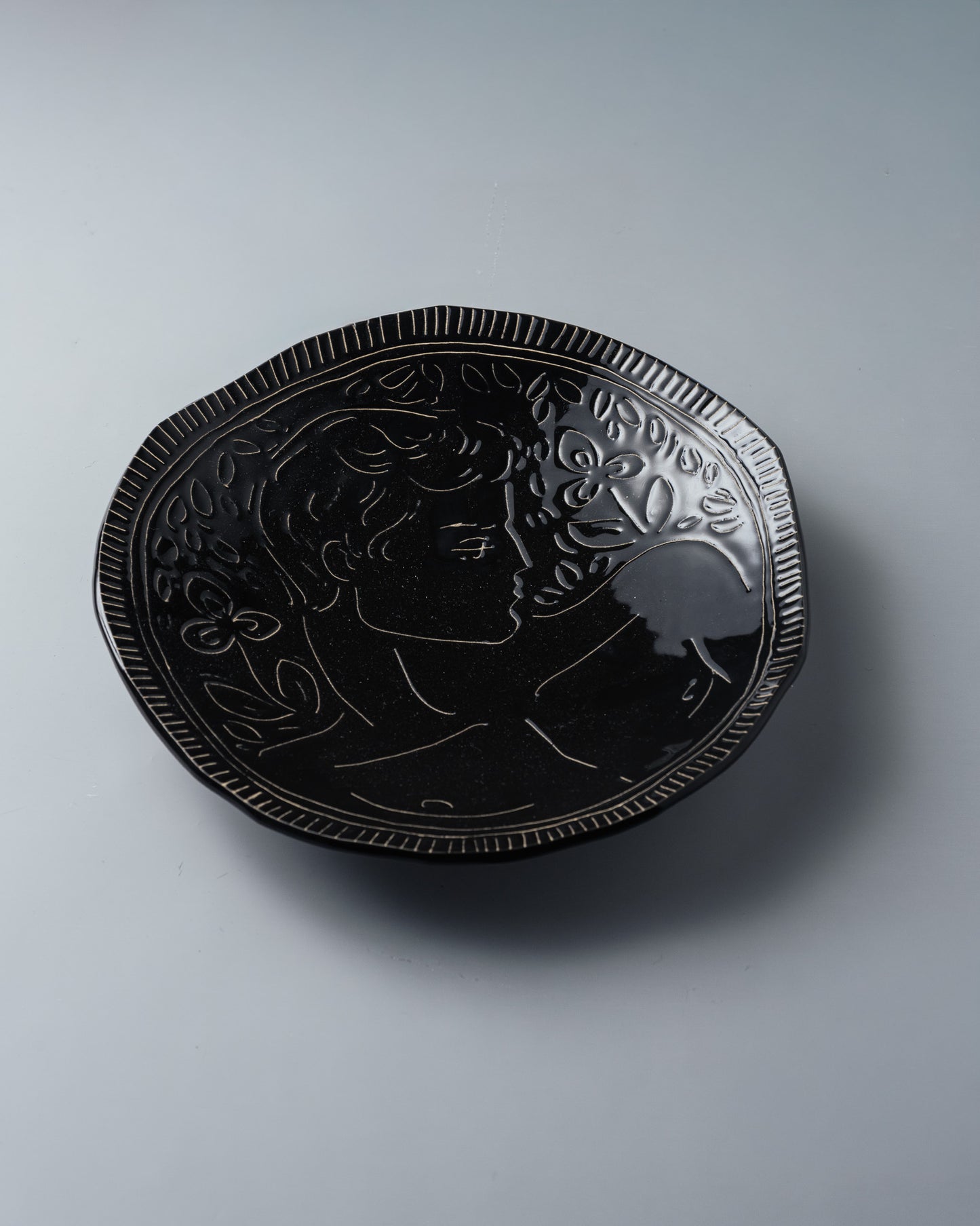 BLACK CERAMIC PLATE, ELDAROV.T