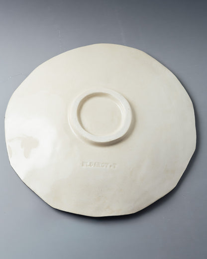 ASSIETTE NOIRE EN CÉRAMIQUE, ELDAROV.T