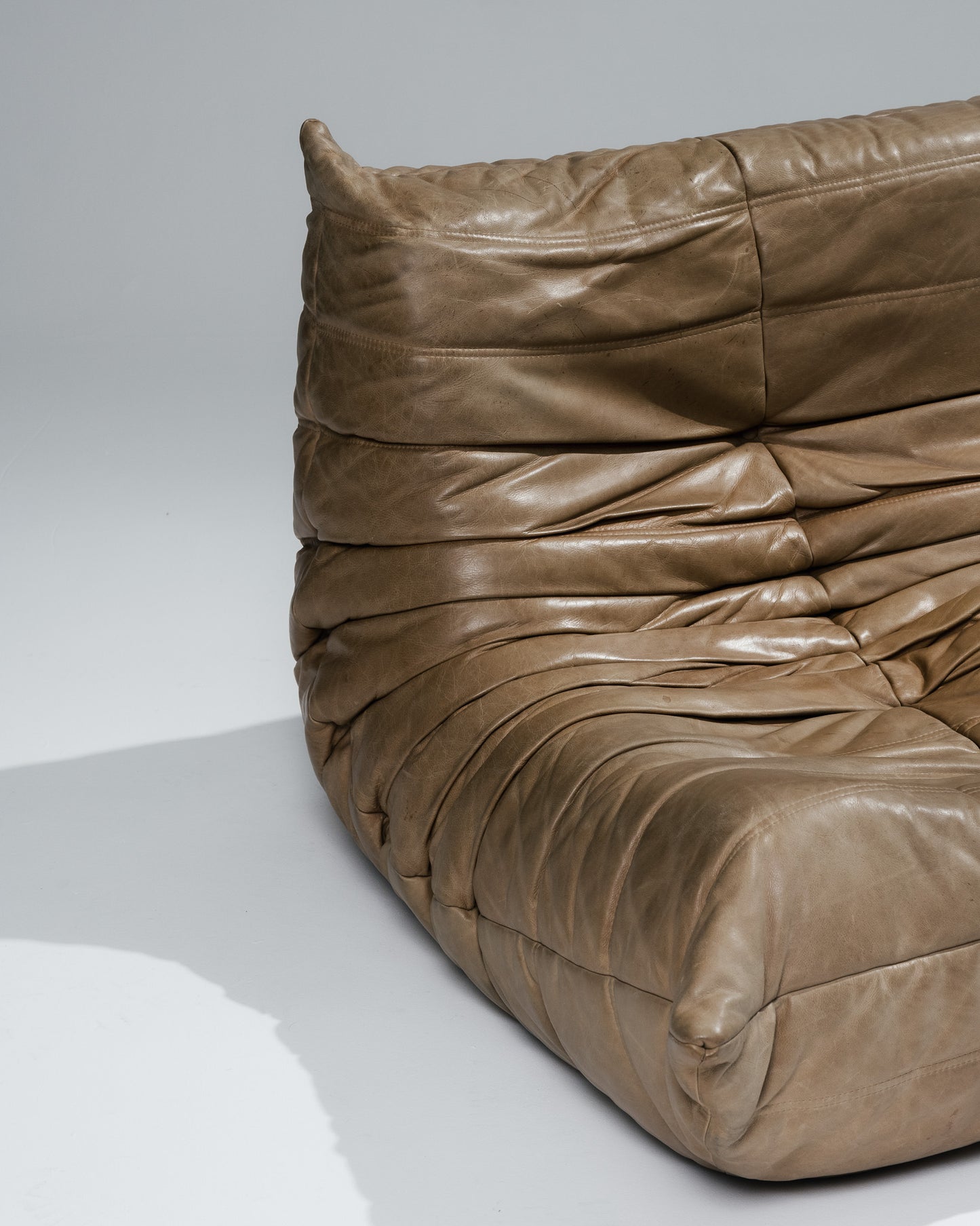 'TOGO' SETTEE, MICHEL DUCAROY, LIGNE ROSET