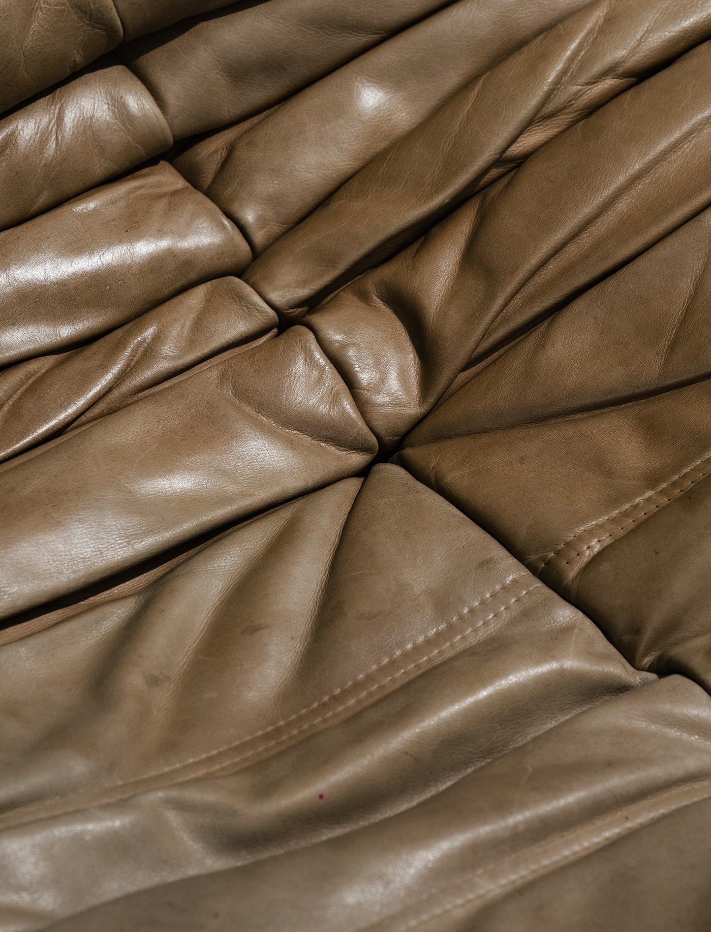 'TOGO' SETTEE, MICHEL DUCAROY, LIGNE ROSET