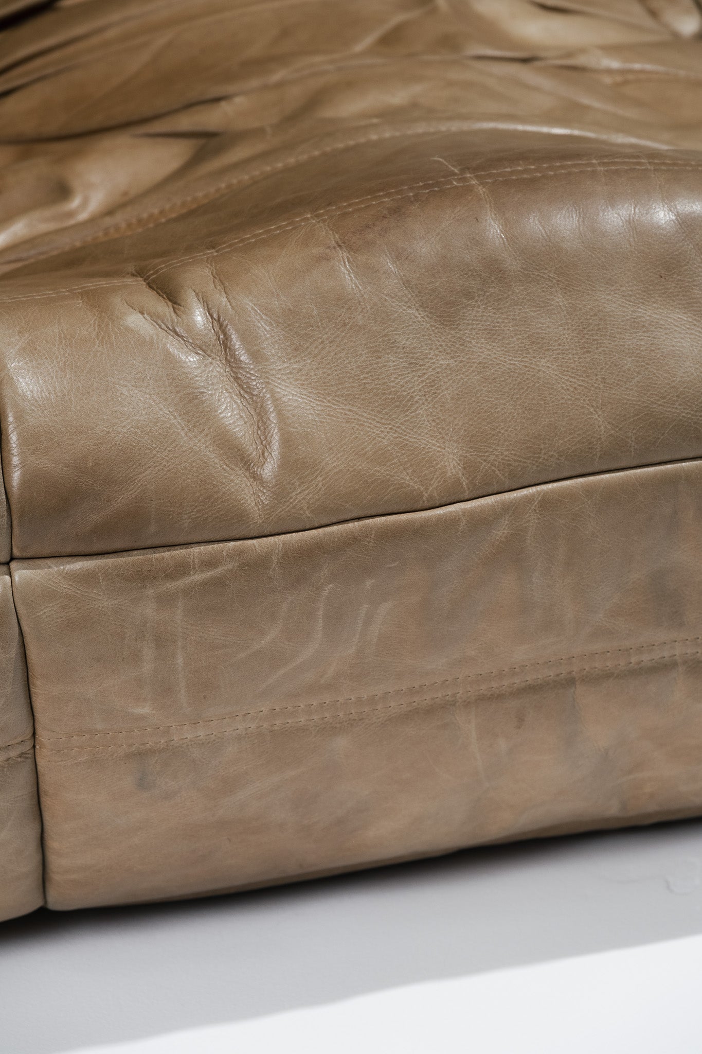 'TOGO' SETTEE, MICHEL DUCAROY, LIGNE ROSET