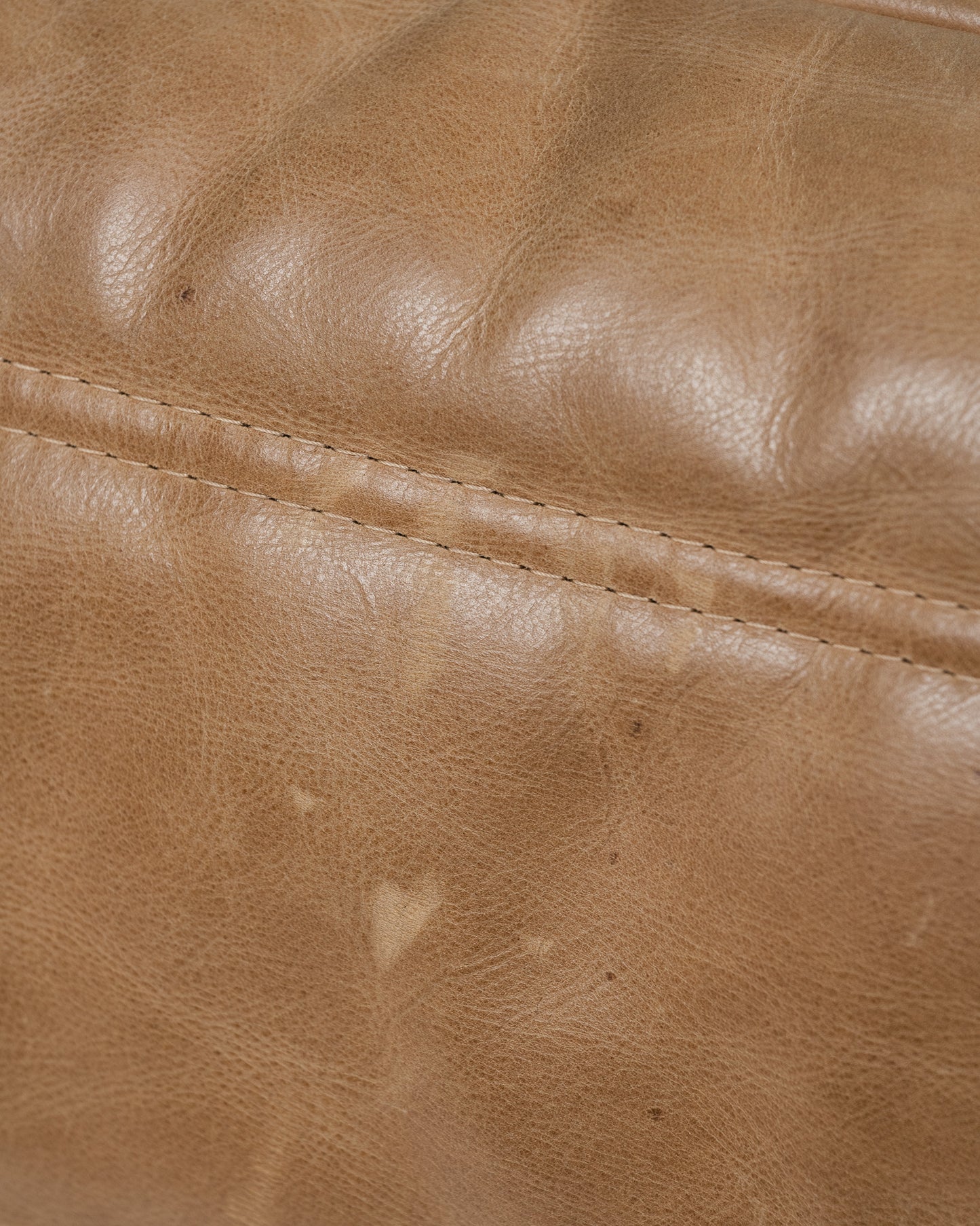 'TOGO' SETTEE, MICHEL DUCAROY, LIGNE ROSET