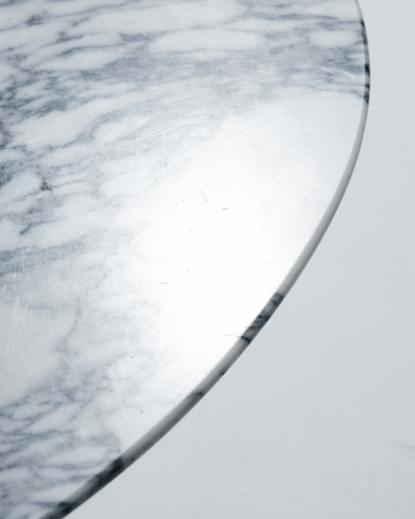 'TULIP' COFFEE TABLE, EERO SAARINEN, KNOLL INTERNATIONAL, 1950s