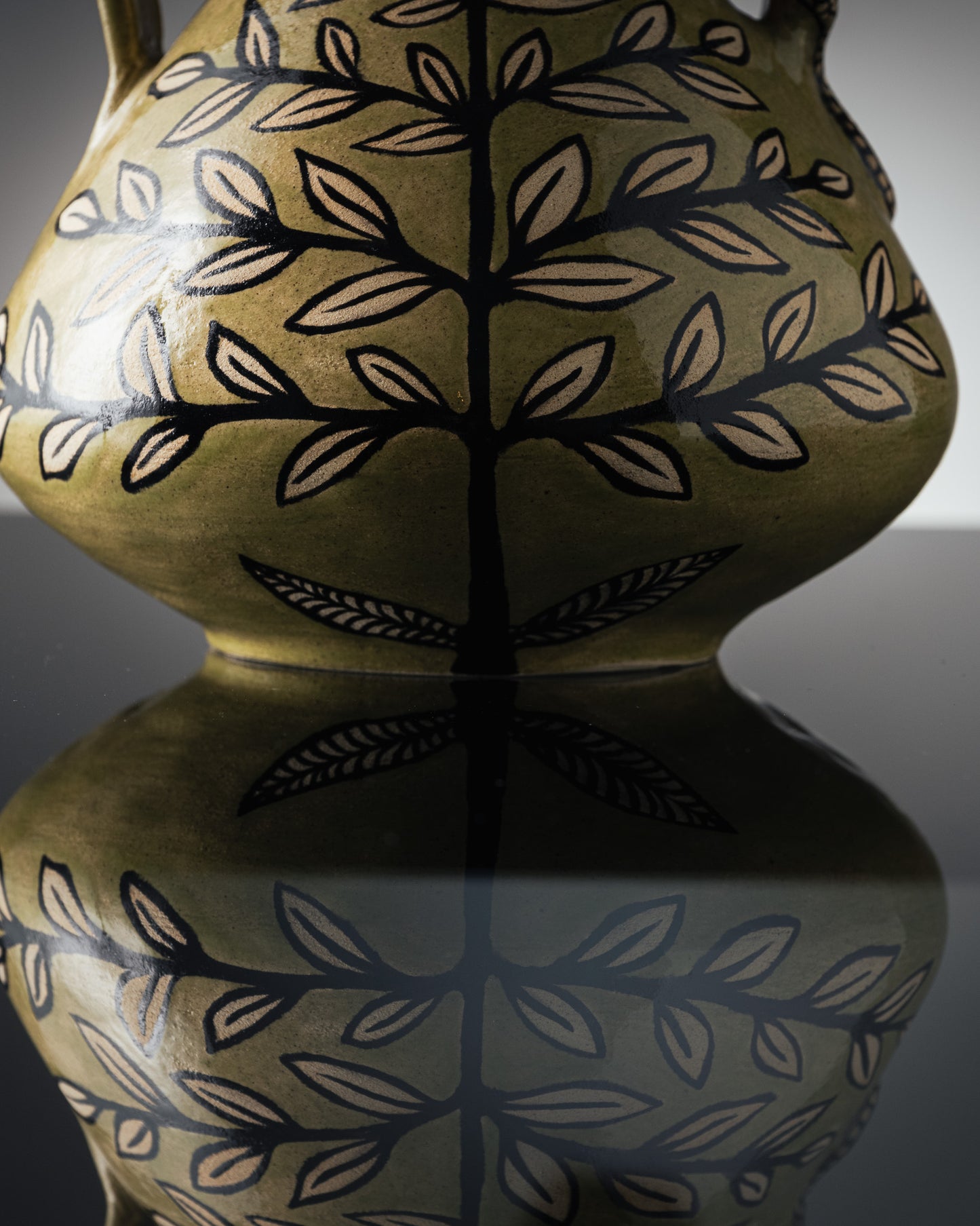 'JARDIN SECRET' GREEN VASE