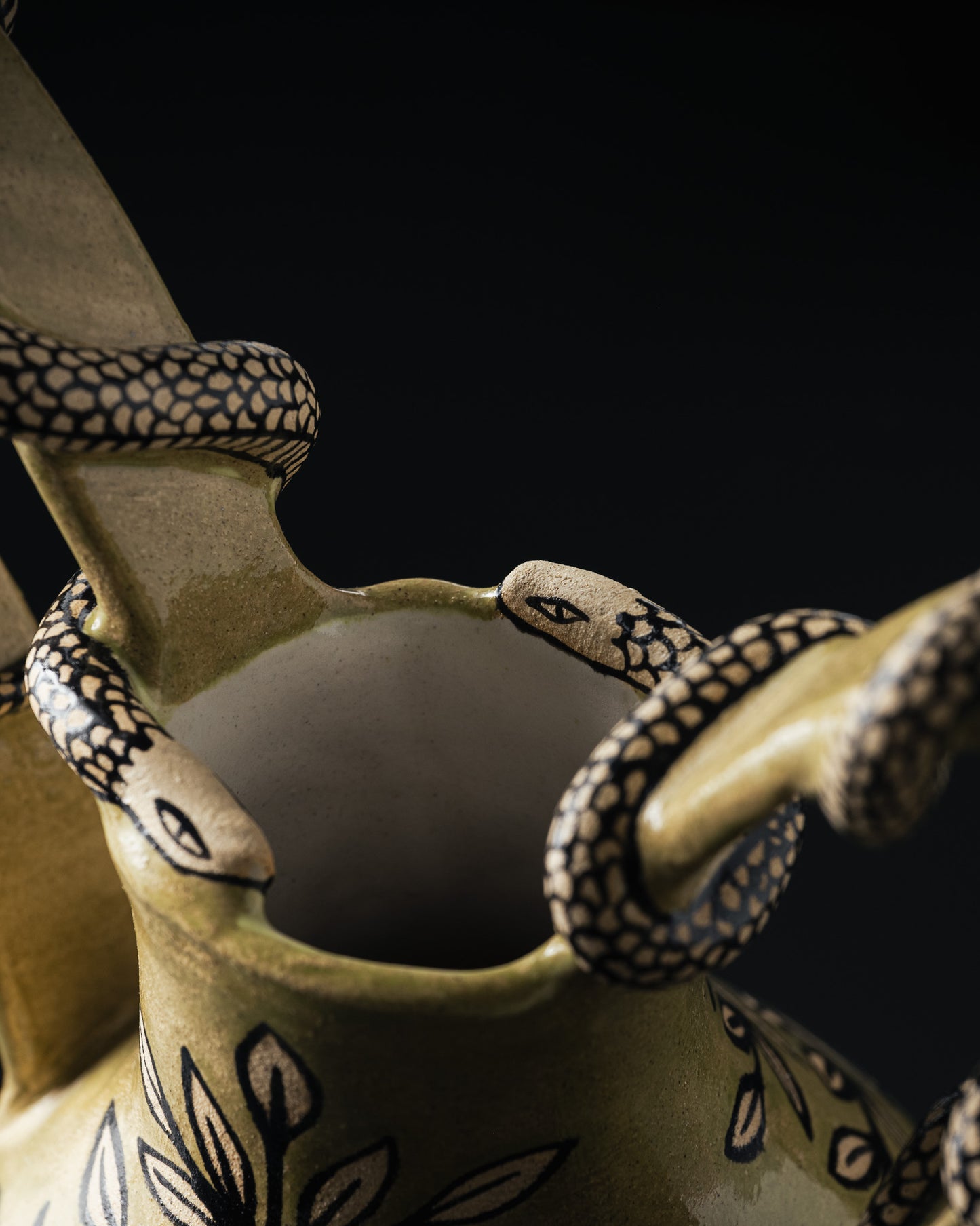 'JARDIN SECRET' GREEN VASE