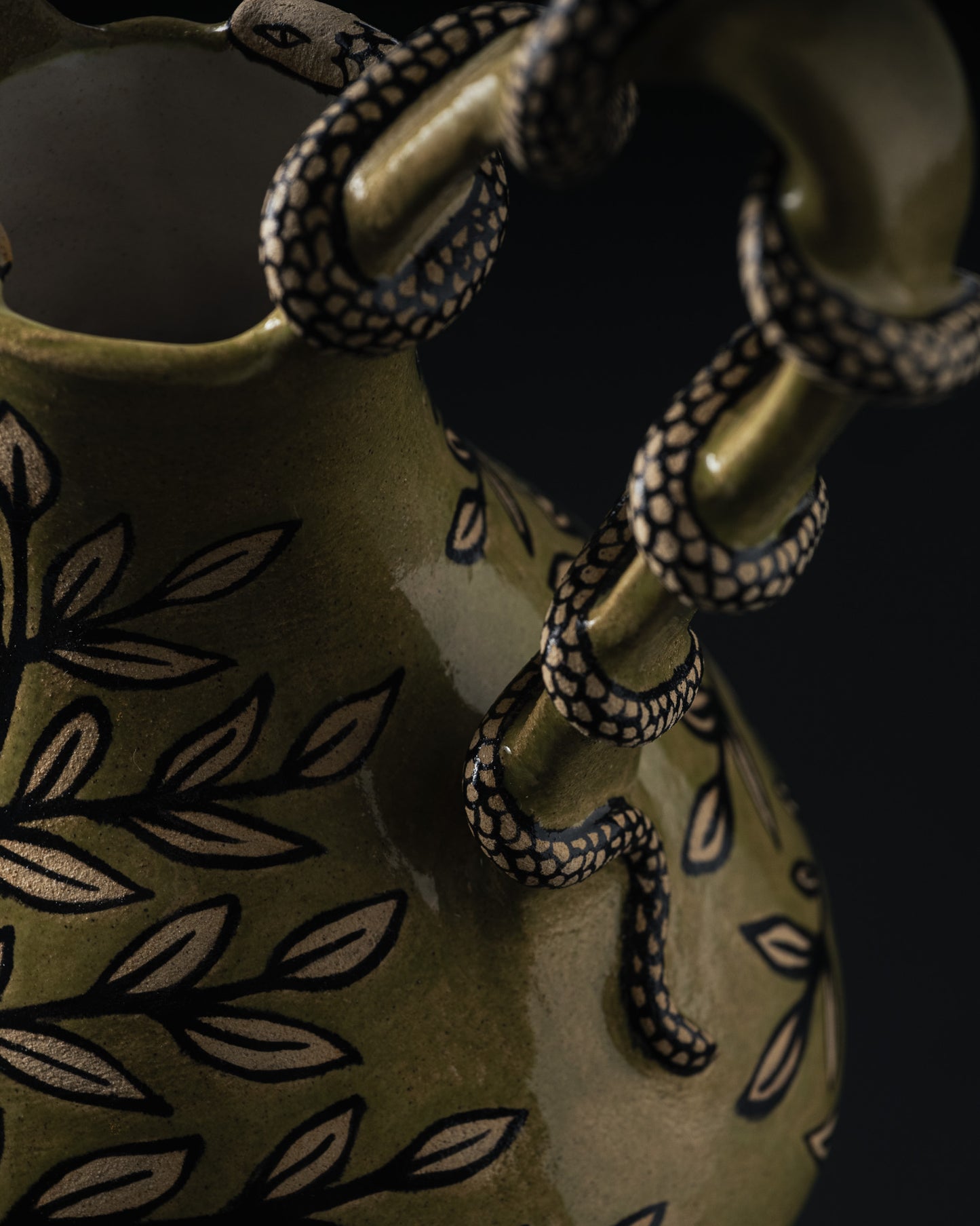 'JARDIN SECRET' GREEN VASE