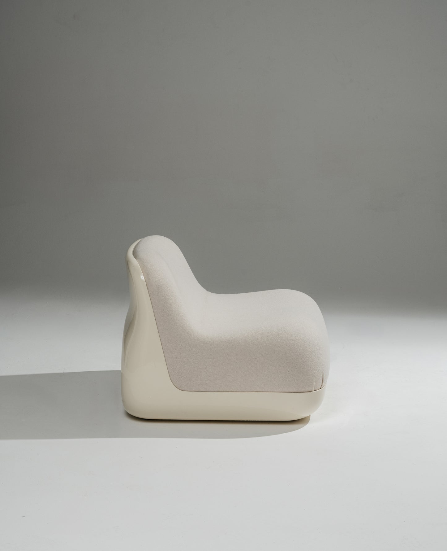 PAIRE DE FAUTEUILS 'JUMBO', ROSSELLI, SAPORITI, 1970s
