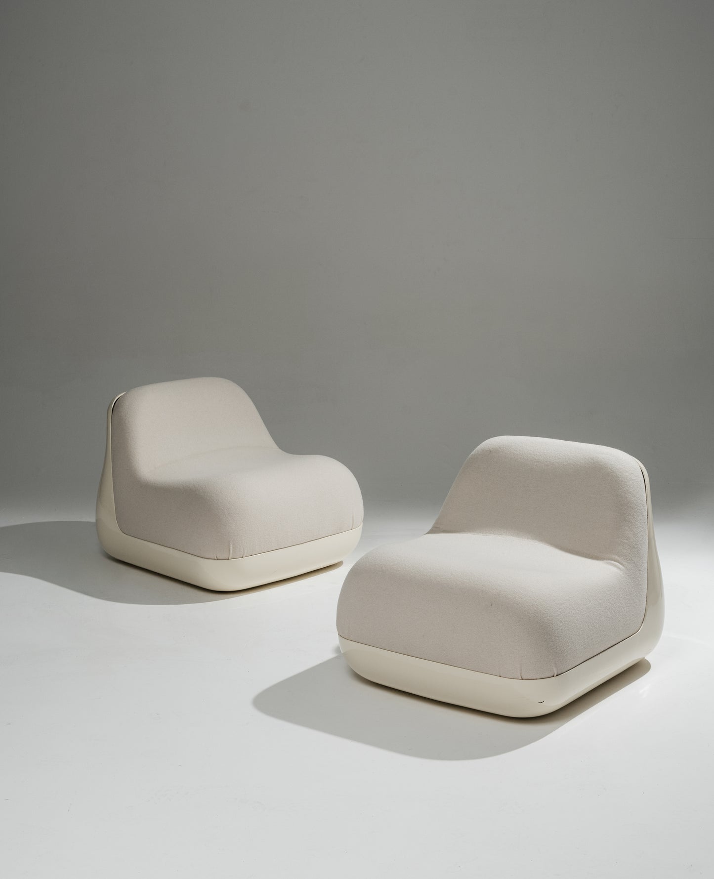 PAIRE DE FAUTEUILS 'JUMBO', ROSSELLI, SAPORITI, 1970s