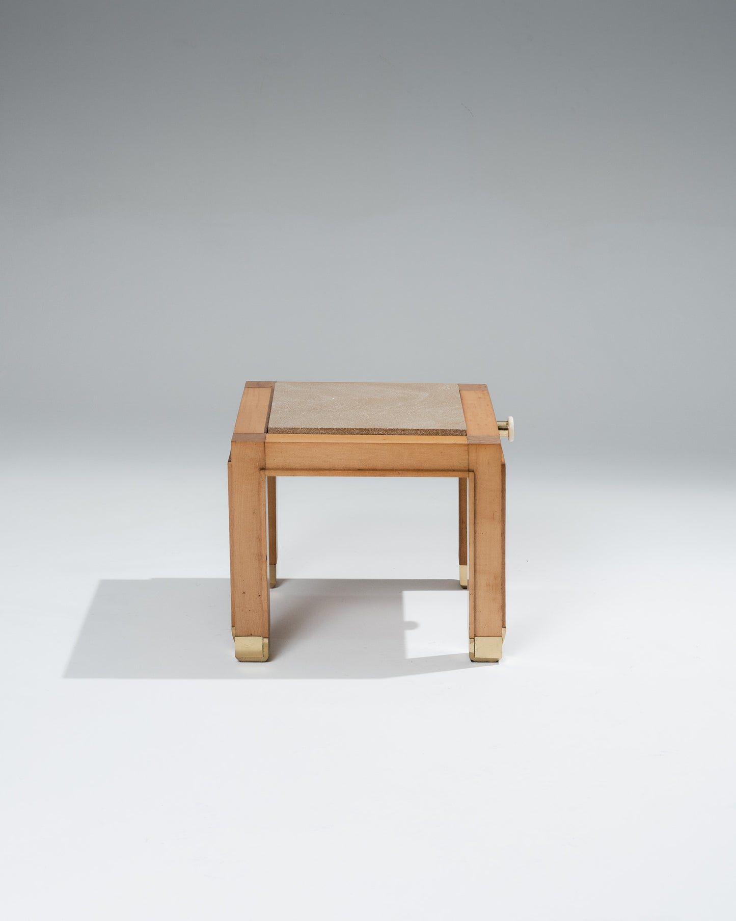 PAIRE DE TABLES DE CHEVET EN MARBRE ET BOIS, 1980s