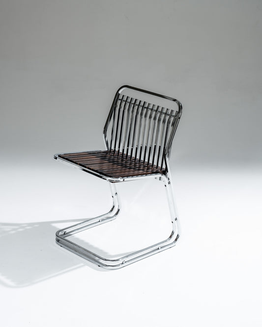 CANTILEVER CHAIR IN CHROME-PLATED STEEL AND WOOD, 1970s