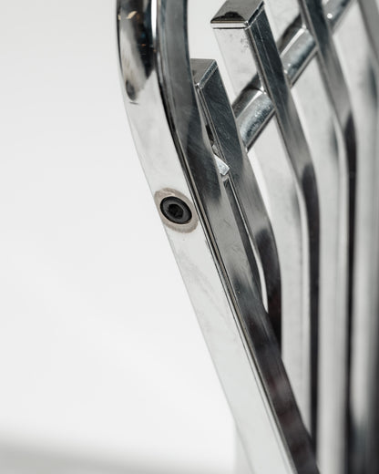 CANTILEVER CHAIR IN CHROME-PLATED STEEL AND WOOD, 1970s
