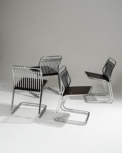 CANTILEVER CHAIR IN CHROME-PLATED STEEL AND WOOD, 1970s