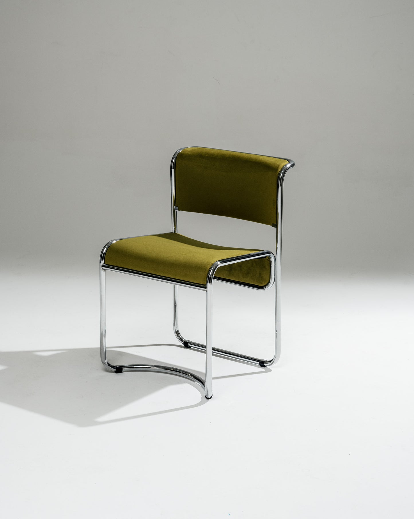 SET DE 4 CHAISES EN TISSU ET ACIER CHROMÉ, 1970s
