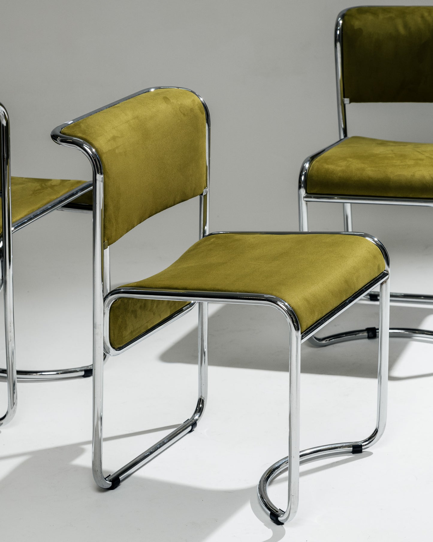 CHAISE EN TISSU ET ACIER CHROMÉ, 1970s