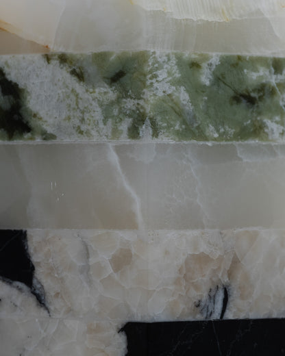 MARBLE AND GREEN ONYX SCENTED CANDLE