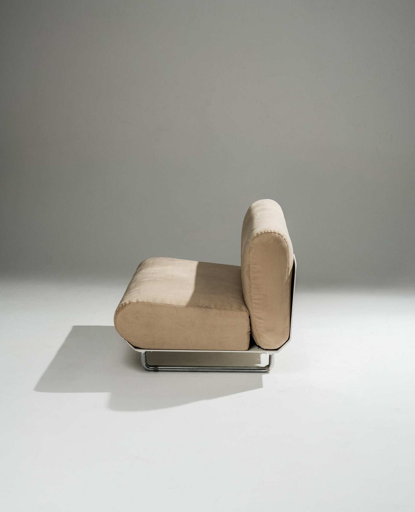 PAIR OF 'SENZAFINE' ARMCHAIRS, PEDUZZI RIVA, ZANOTTA, 1960s