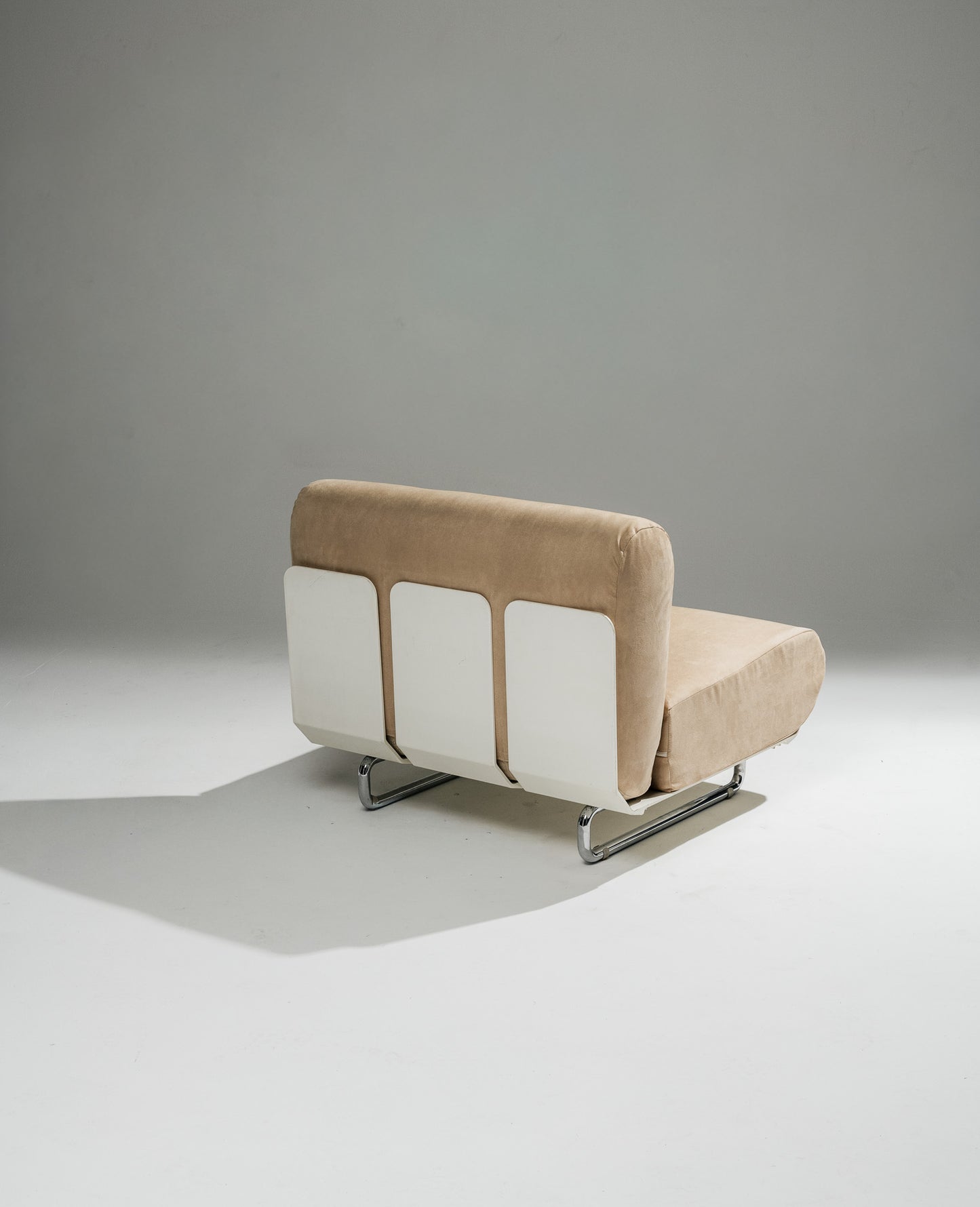 PAIR OF 'SENZAFINE' ARMCHAIRS, PEDUZZI RIVA, ZANOTTA, 1960s