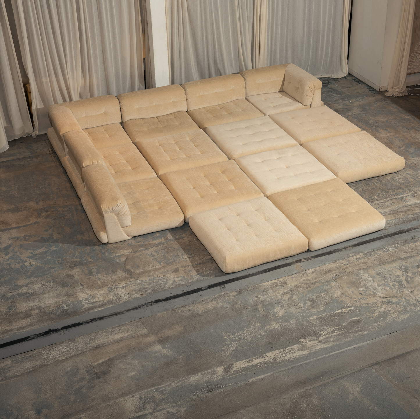 CANAPÉ 'MAH JONG', HANS HOPFER, ROCHE BOBOIS, 1970s