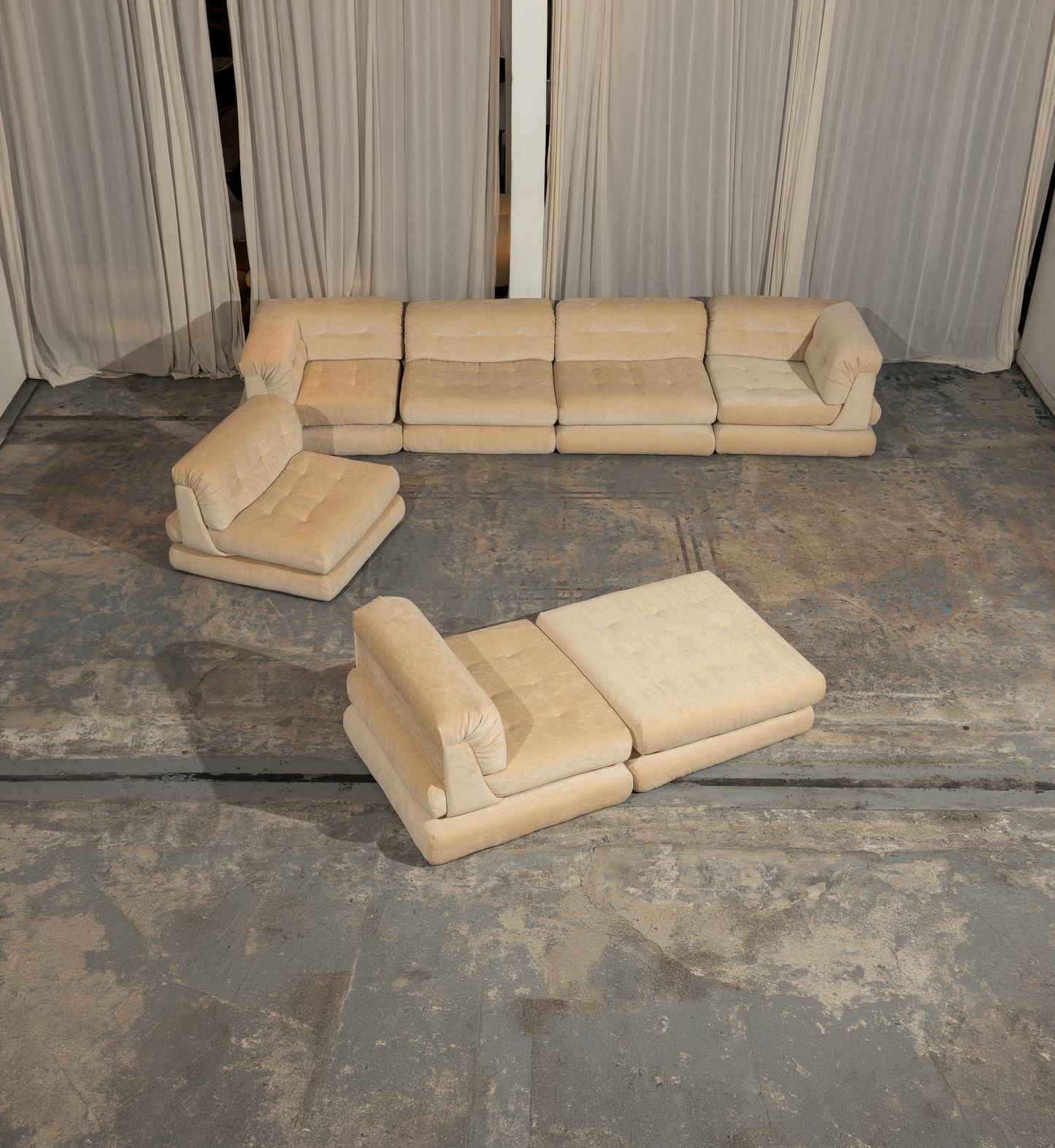 CANAPÉ 'MAH JONG', HANS HOPFER, ROCHE BOBOIS, 1970s