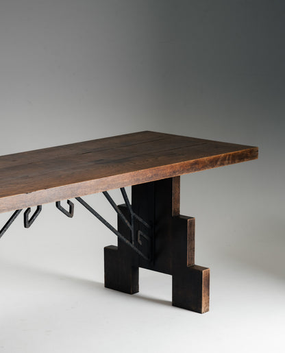TABLE EN CHÊNE ET FERRONERIE, 1940s