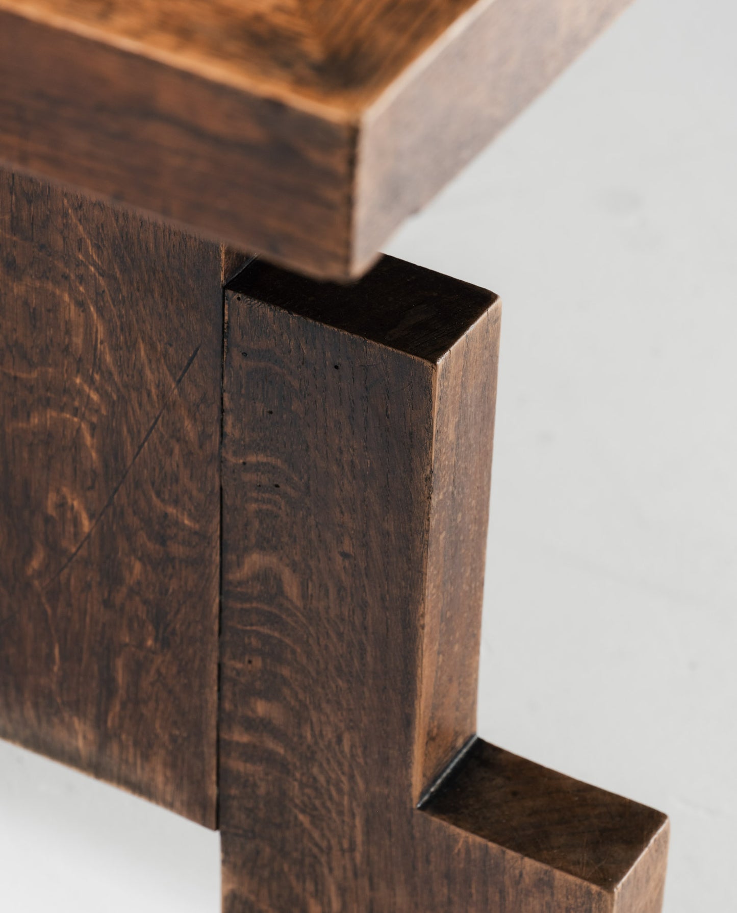 TABLE EN CHÊNE ET FERRONERIE, 1940s