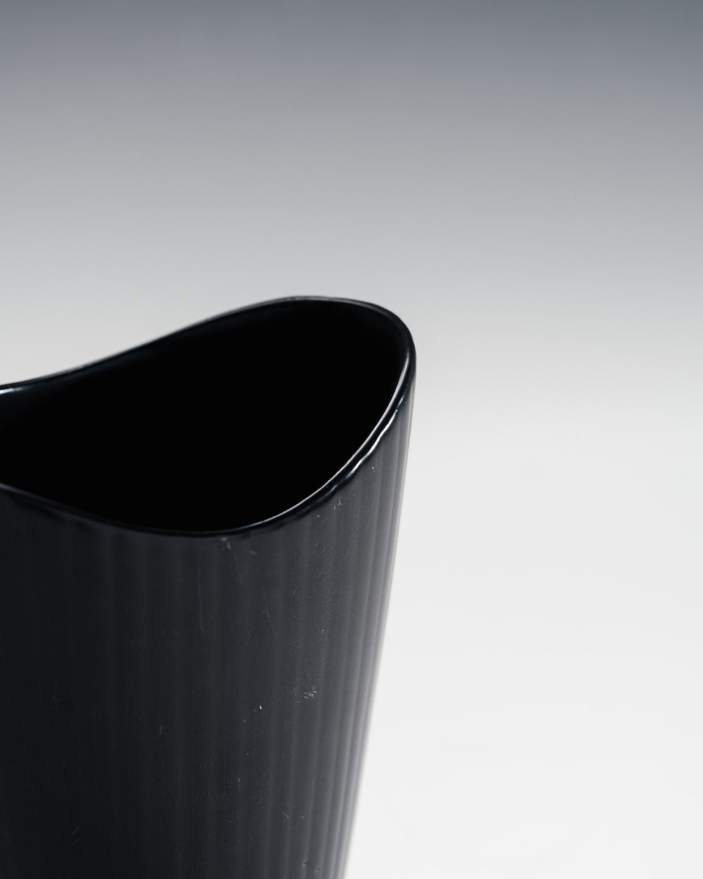 SMALL RIBBED STONEWARE VASE, UPSALA-EKEBY, 1950s